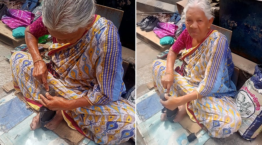 ``உலை கொதிக்கும் முன்னாடி வேலை வரும்; உழைப்பு தான்..'' - செருப்புத் தைக்கும் 75 வயசு பாட்டி