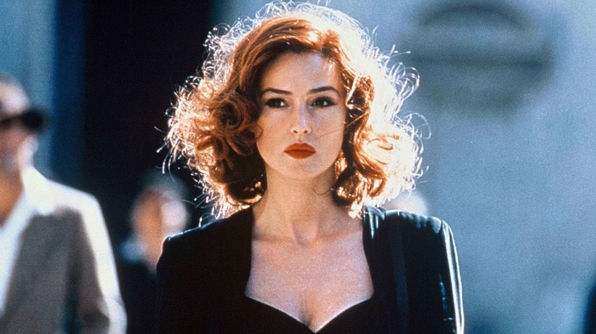 Monica Belluci : 'தலையை சுத்த வைக்கும் சூறாவளி பெண்!' - யார் இந்த மோனிக்கா பெல்லூச்சி? | Coolie