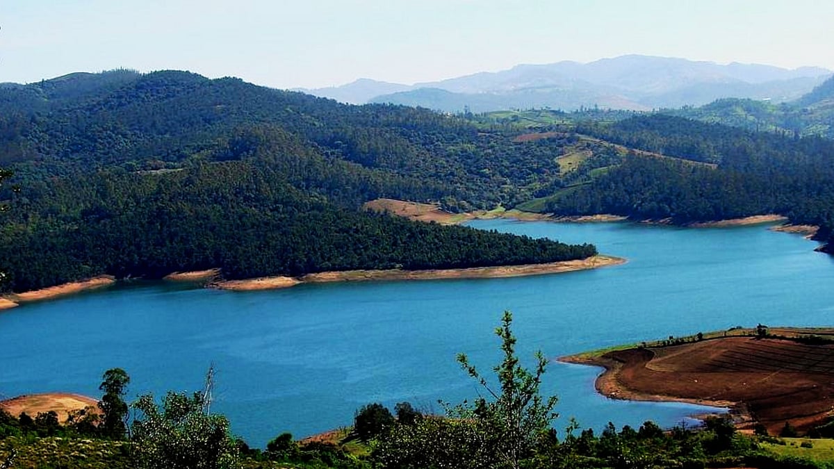 Ooty: ஊட்டிக்கு சுற்றுலா போறீங்களா? எமரால்டு ஏரியை மறந்துடாதீங்க.. சூப்பர் பட்ஜெட் ஸ்பாட்!