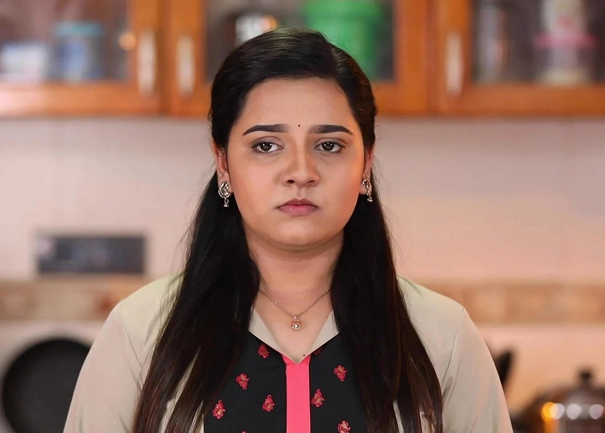 பாக்கியலட்சுமி சீரியலின் கடைசி நாள் படப்பிடிப்பு; 'அனைத்திற்கும் நன்றி'- இனியாவின் உருக்கமான பதிவு!