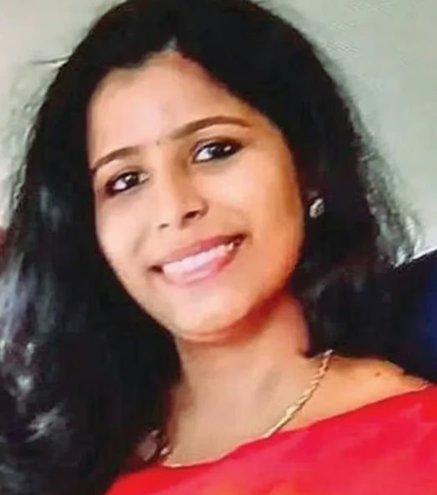 ஜூஸில் பூச்சிமருந்து கலந்து ஆண் நண்பனைக் கொன்று நாடகம்; கிரீஷ்மா பாணியில் அதிரவைத்த இளம்பெண்!