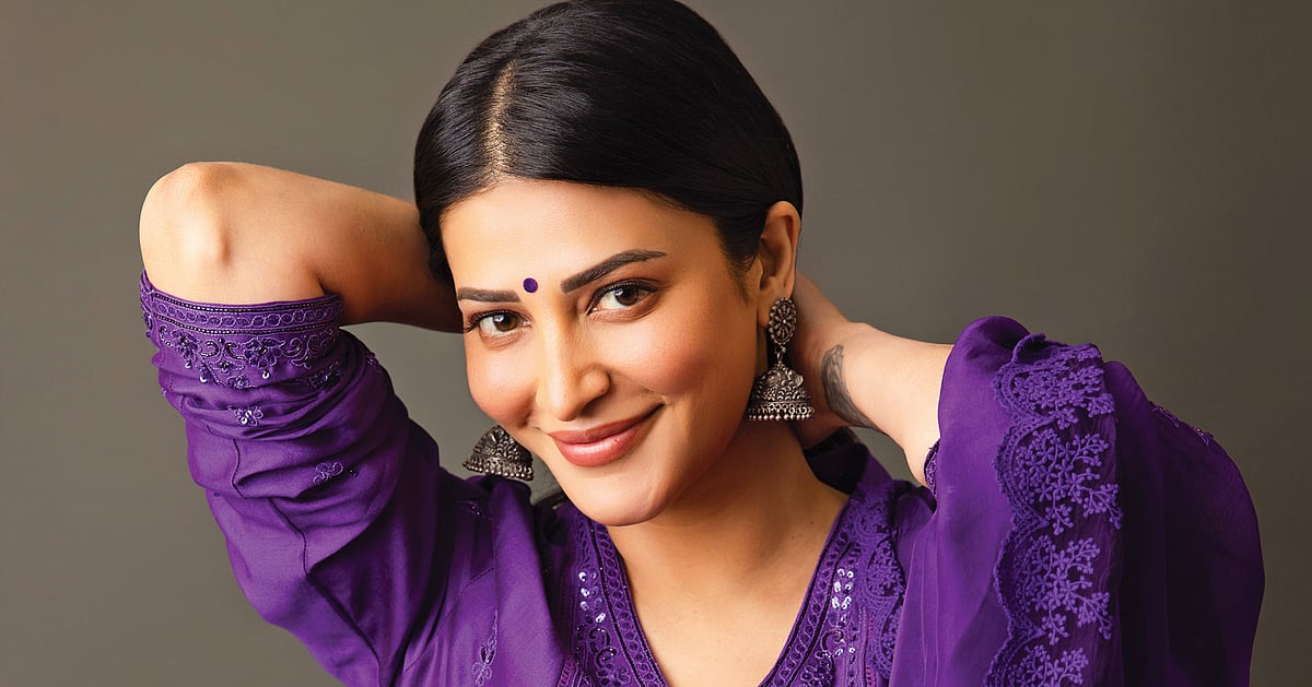 Shruti Haasan: "எனக்கு கேமராவுக்கு பின்னால் இருந்து இயங்கத்தான் ஆசை!" - ஸ்ருதி ஹாசன்