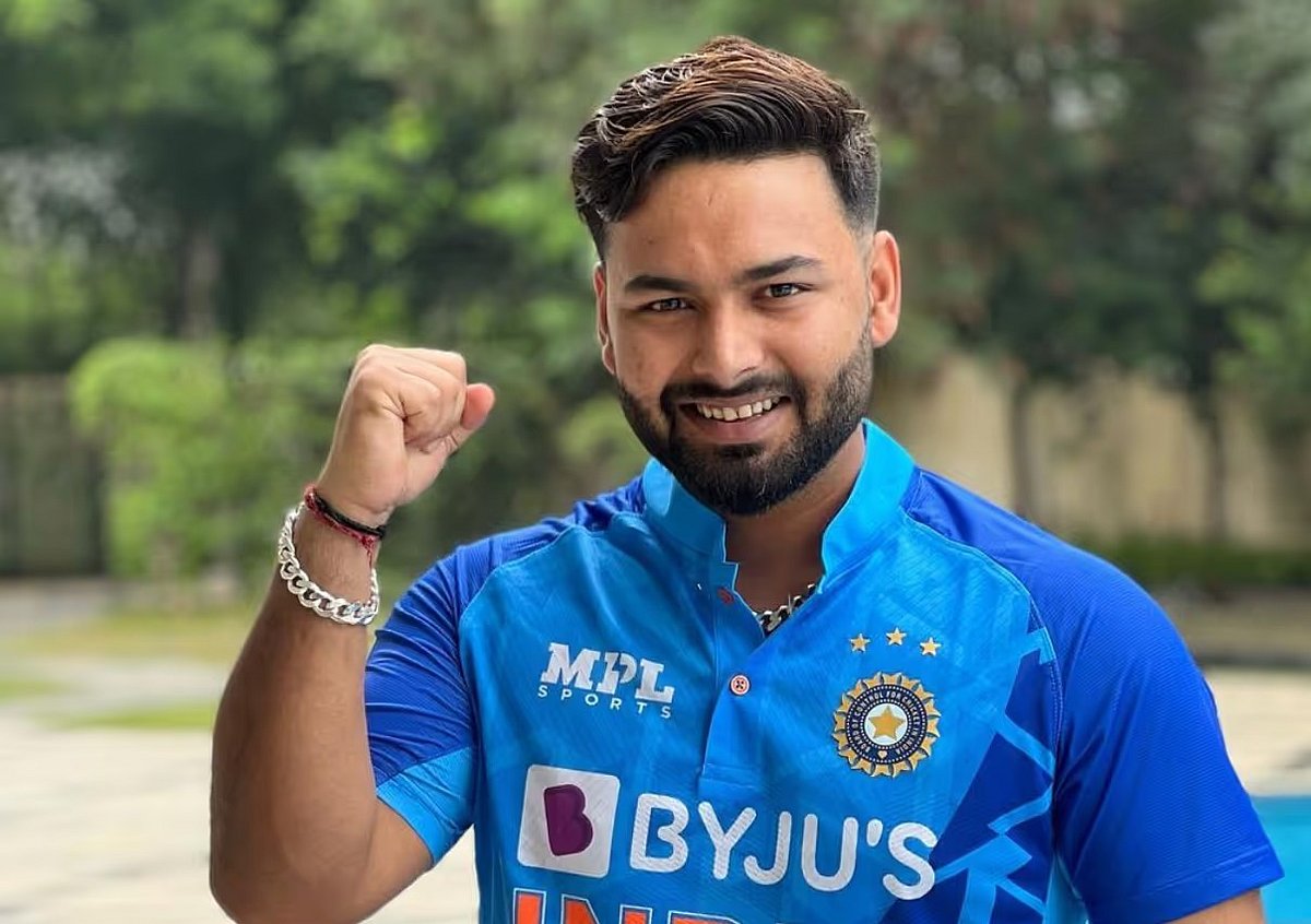 ``இந்த வாய்ப்பை நன்றாக பயன்படுத்திக்கொள்வேன்'' - கல்லூரி செல்ல முடியாமல் தவித்த மாணவி; உதவிய பண்ட்