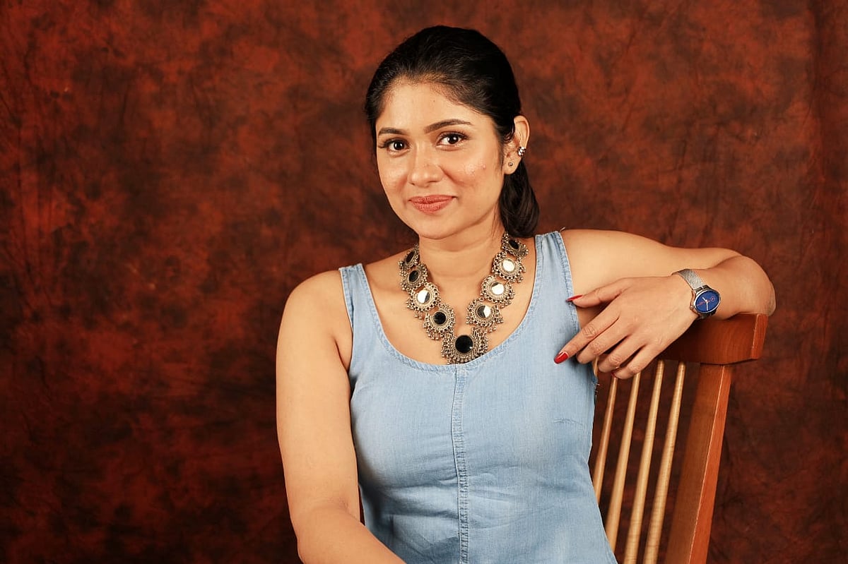 Heart Beat: 'மோதலும்.. காதலும்..' - 'ஹார்ட் பீட்' நடிகை அஸ்வதி லேட்டஸ்ட் க்ளிக்ஸ் | Photo Album