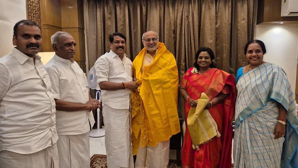 `தலைமை கொடுத்திருக்கும் டாஸ்க்!’ - டெல்லியில் முகாமிட்டுள்ள தமிழக பாஜக தலைவர்கள்