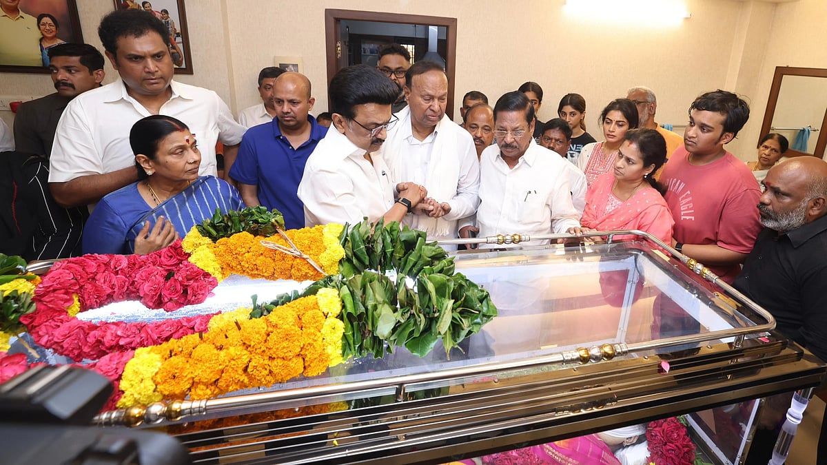 ``டி.ஆர்.பாலு பொதுவாழ்வில் பயணித்திட அன்பை வழங்கியவர்!'' - TRB-ன் மனைவி இறப்புக்கு ஸ்டாலின் இரங்கல் 