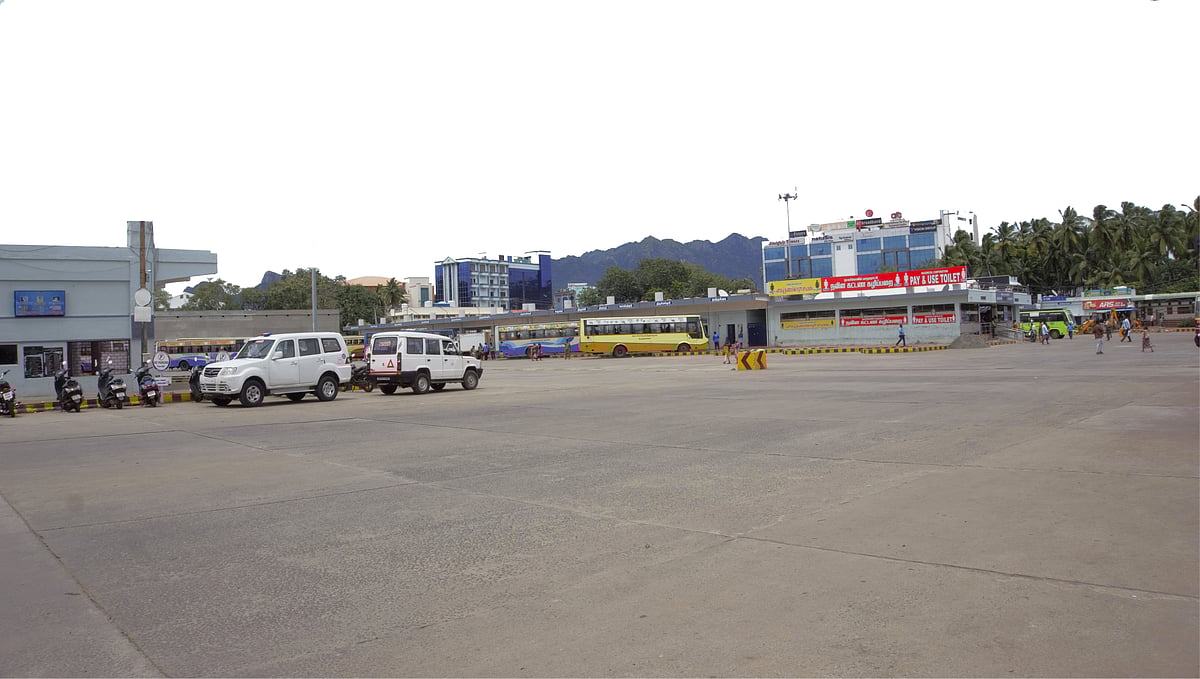 குமரி: 14 போலீஸ் அதிகாரிகள் பணியிட மாற்றம்;
இன்ஸ்பெக்டர் லஞ்ச வாங்கி சிக்கியதை தொடர்ந்து அதிரடி!