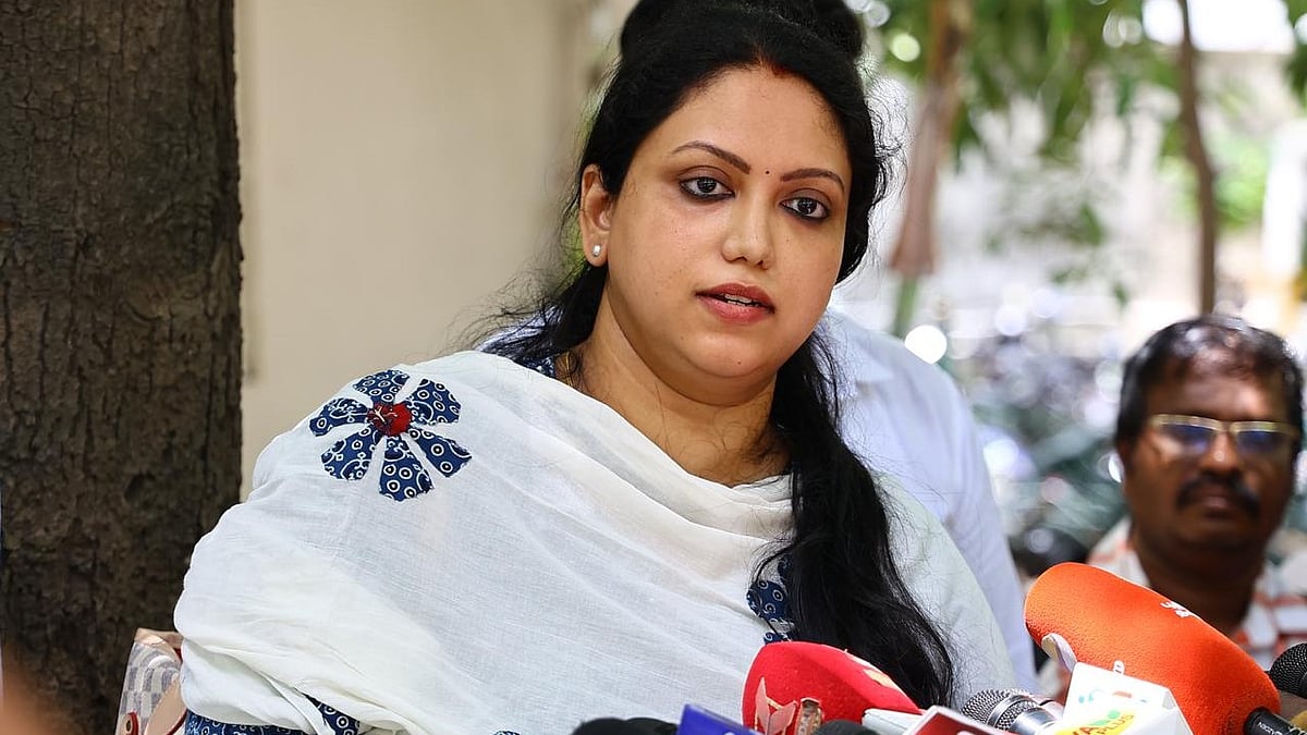 ரங்கராஜ் - ஜாய் கிறிசில்டா விவகாரம்: `இதில் தலையிட எங்களுக்கு அதிகாரம் இருக்கு’ - மகளிர் ஆணையம்