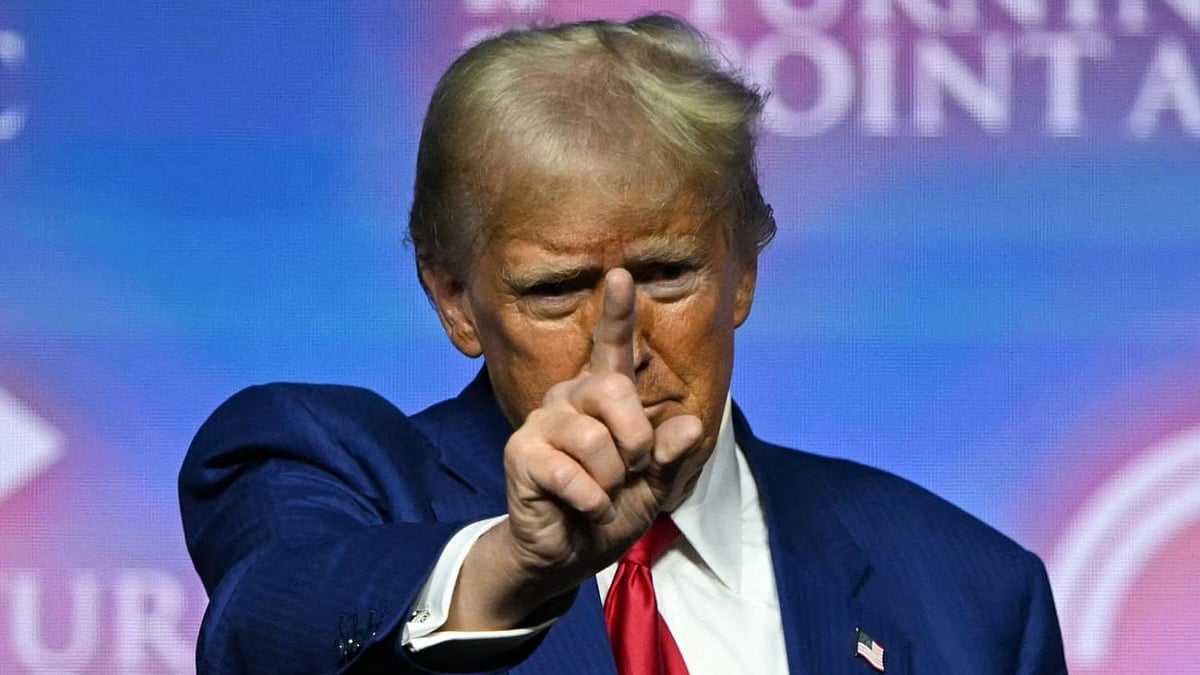 ``ரஷ்ய எண்ணெய் கொள்முதல்; இந்தியாவை விட சீனாவே அதிகம்'' - டிரம்புக்கு ஜனநாயகக் கட்சி கண்டனம்