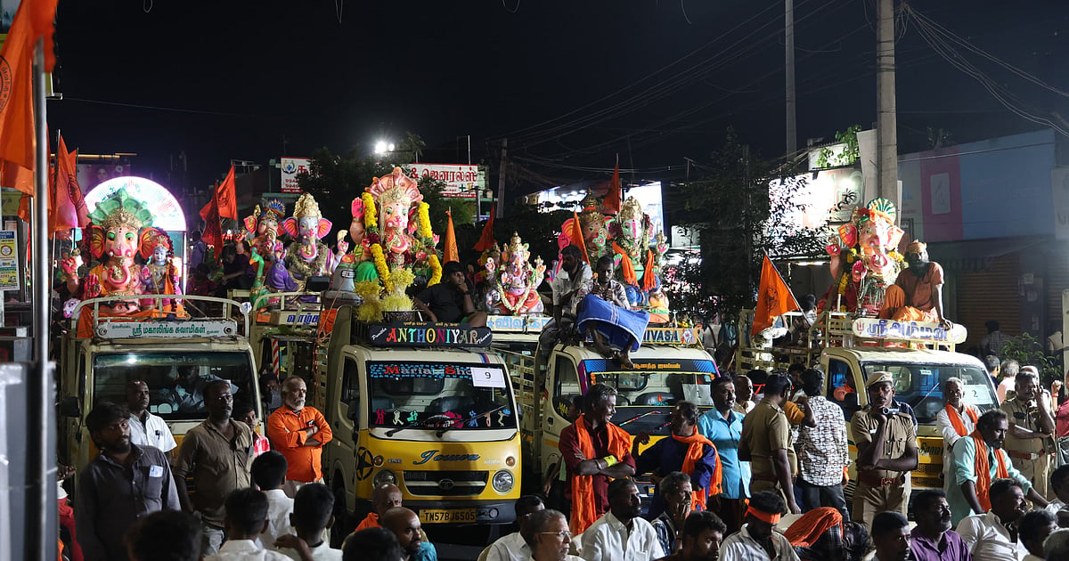 வாழ்க்கைச் சக்கரத்தைப் பிரதிபலிக்கும் சிலை கரைப்பு தத்துவம்!