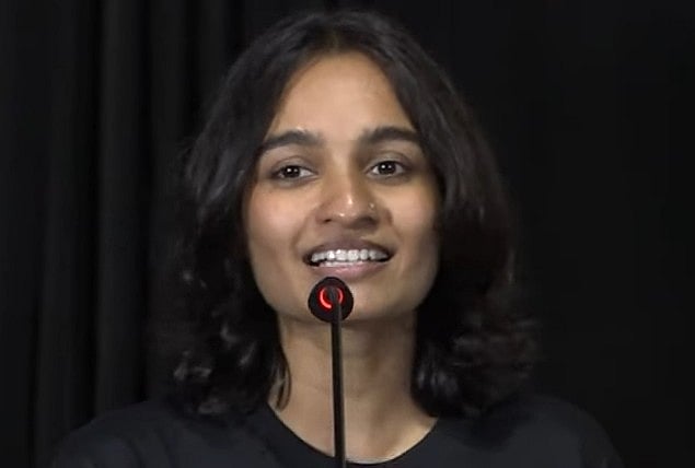 BAD GIRL: 'பெண்கள் கலாசாரத்தை காப்பாற்ற வேண்டியவர்கள் அல்ல, அது பெண்களின் வேலையுமல்ல' - வர்ஷா பரத் 