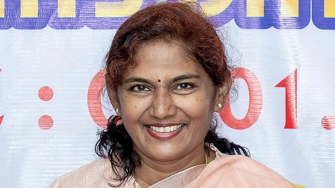 ``ராஜினாமா செய்யப் போகிறேன், நான் எதற்கும் தயாராக இருக்கிறேன்'' - செங்கோட்டையன் ஆதரவாளர் சத்யபாமா