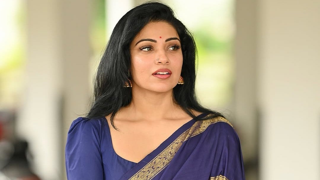 ``நீ பரீட்சையைப் பற்றித்தான் கவலைப்படணும்” - 17 வயது சிறுவனின் காதல் கோரிக்கைக்கு நடிகையின் பதில்!