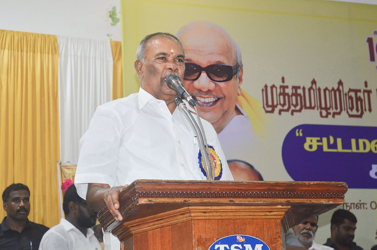 ``ஆத்திரத்தில் அதிமுக-வை உடைத்து சின்னாபின்னமாக்கி வருகிறது தவெக!