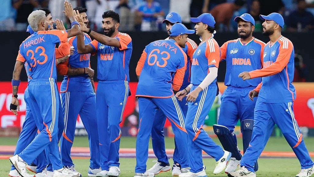 கைகுலுக்க மறுத்த இந்திய வீரர்கள்; பாகிஸ்தான் கேப்டன் அதிருப்தி! - ஆசியக் கோப்பையில் நடந்தது என்ன?