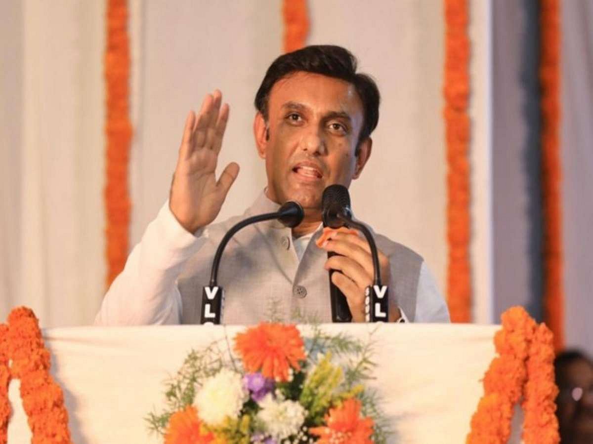 BJP எம்.பி. மனைவியை ஏமாற்றிய கும்பல்; ரூ.14 லட்சம் பறிப்பு - நடந்தது என்ன?