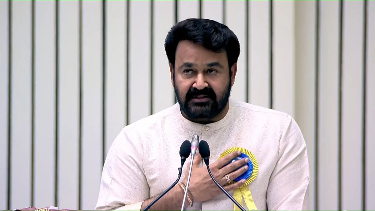 Mohan Lal: ``சினிமாதான் என் ஆன்மாவின் இதயத் துடிப்பு'' - விருது பெறும் மேடையில் மோகன் லால்