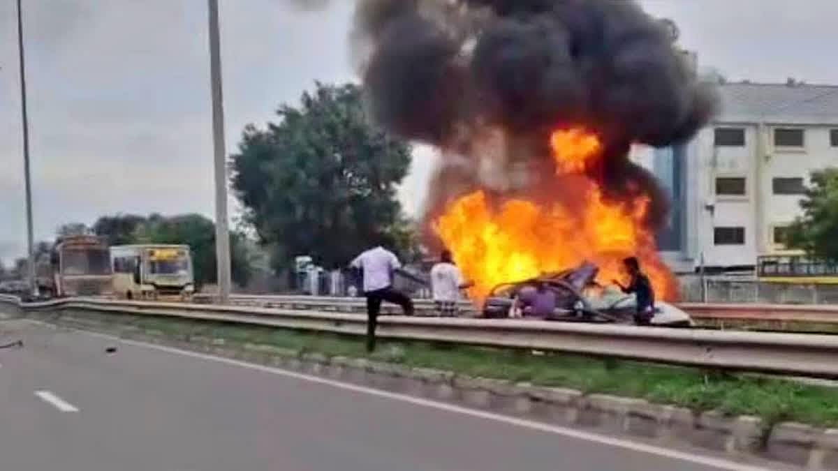 விழுப்புரம்: நெடுஞ்சாலையில் தீப்பிடித்து எரிந்த கார்… மூன்று இளைஞர்கள் உயிரிழந்த பின்னணி என்ன?