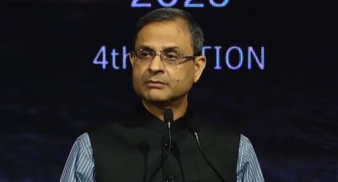 'தங்கம் விலை தொடர்ந்து உயர்வது ஏன்?' -  ரிசர்வ் வங்கியின் கவர்னர் விளக்கம்