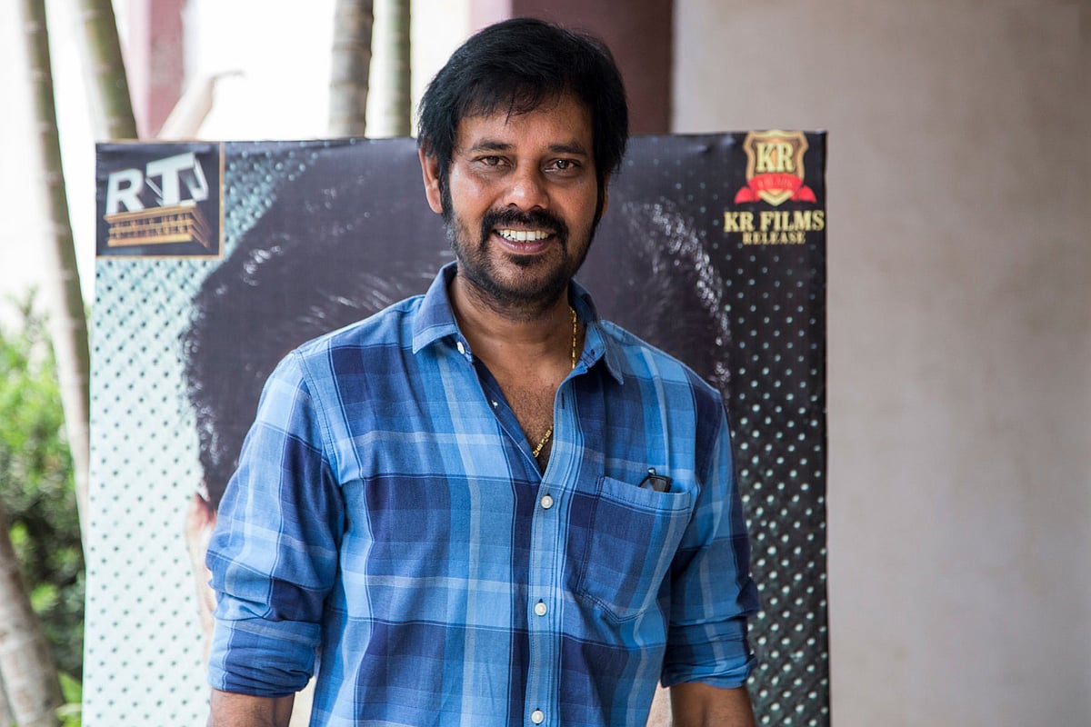 கம்பி கட்ன கதை: 