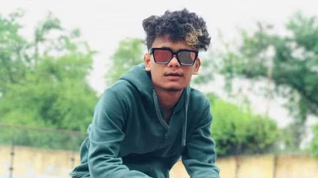 மது விருந்தில் தகராறு: பாலிவுட் நடிகர் கழுத்தை அறுத்து படுகொலை செய்த நண்பர்