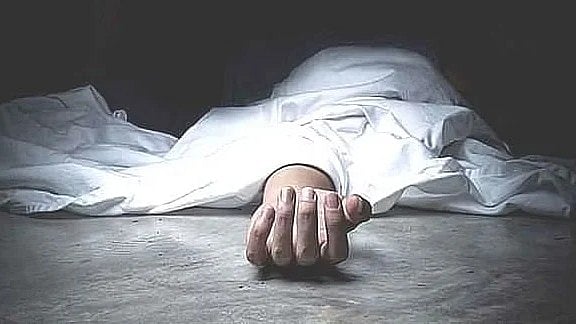 `ரூ.50 லட்சத்துக்கு ஆடம்பர பைக் கேட்டு ரகளை' - மகனை கம்பியால் அடித்துக்கொன்ற தந்தை