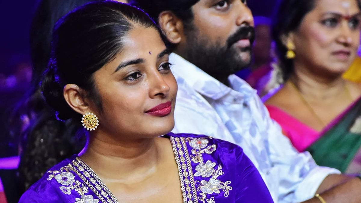 நடிகை 'சீலா ராஜ்குமார்' லேட்டஸ்ட் க்ளிக்ஸ் | Album