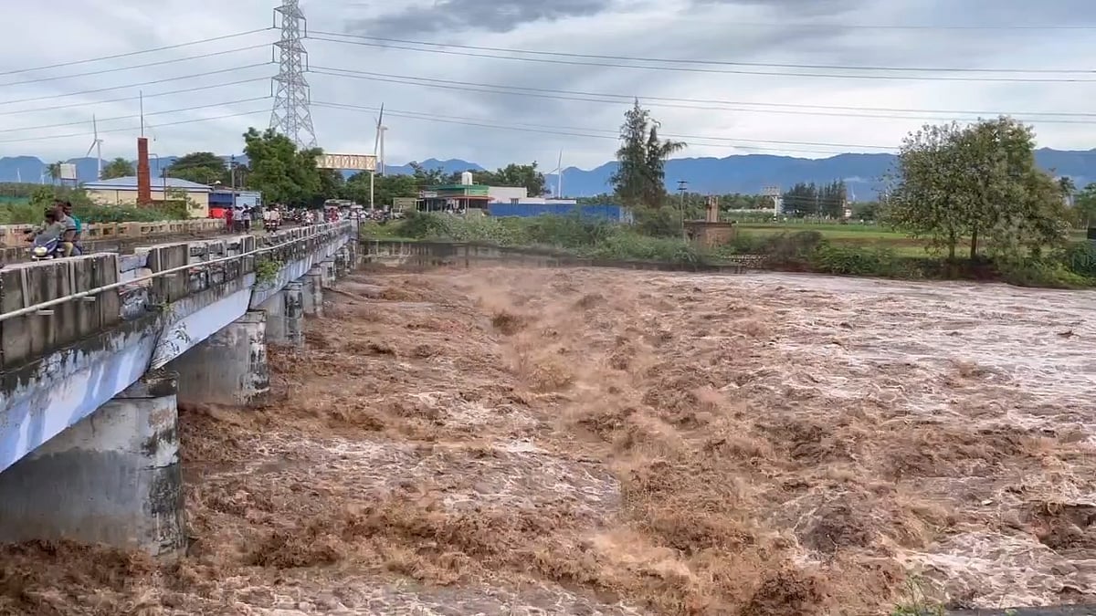 Rain Alert 2025: `கிடுகிடு வென உயரும் வைகை அணை' நீர்வரத்து விநாடிக்கு 13,000 கனஅடியாக அதிகரிப்பு
