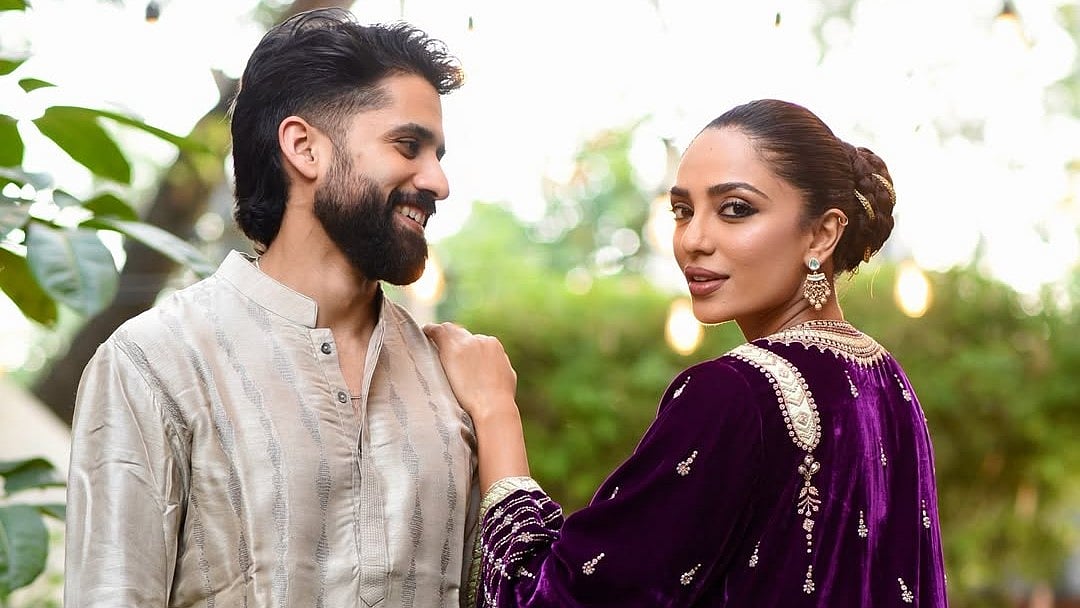 `கொண்டாட்டம்தான் ஹே கொண்டாட்டம்தான்': நாக சைதன்யா - சோபிதா துலிபாலா `தல தீபாவளி' மோட்| Photo Album