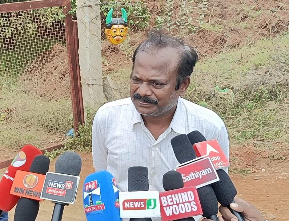 திண்டுக்கல்: புவியியல், சுரங்கத் துறை உதவி இயக்குநர் செல்வசேகரன் வீட்டில் லஞ்ச ஒழிப்பு துறை சோதனை