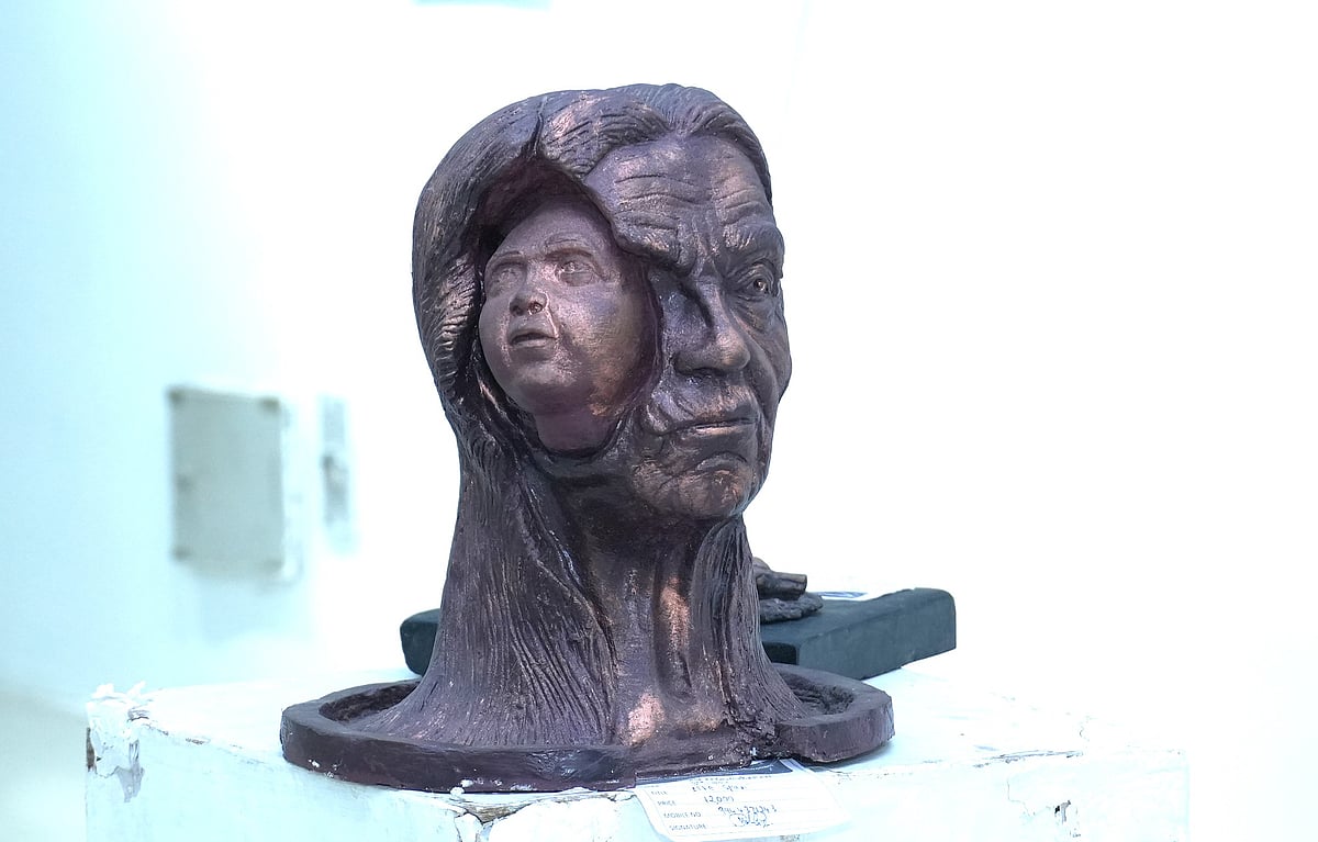 `வாழ்வை வண்ணங்களில் வடித்த மாணவர்கள்’ - கும்பகோணம் கலை கண்காட்சி க்ளிக்ஸ்!