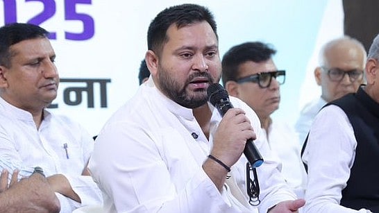  Bihar Election: சொந்தக் கட்சி சீனியர்களை மாறி மாறி நீக்கும் JDU, RJD; பரபரக்கும் பீகார் களம்!