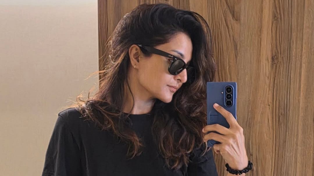 Manju warrier: `காந்தாழி கண்ணுலதான்' - நடிகை மஞ்சு வாரியர்| Photo Album