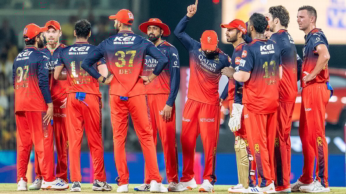 `RCB அணி விற்பனைக்கு.!’ - விரும்பும் பூனாவாலா; களத்தில் குதிக்கும் அதானி - அணியின் மதிப்பு தெரியுமா?