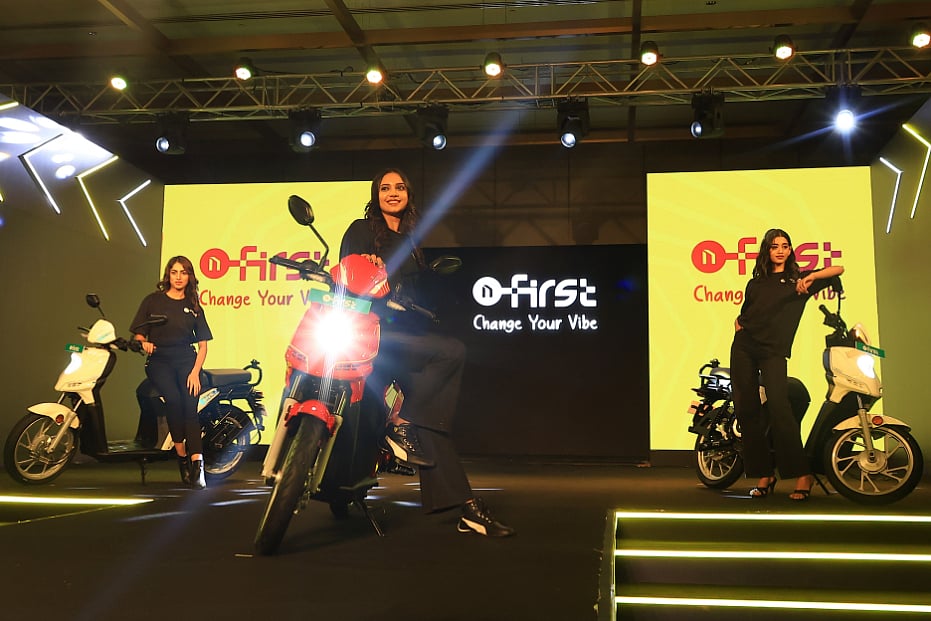 n-First: 'இது பெண்களுக்கான ஸ்கூட்டர்!' - நியூமரோஸ் மோட்டார்ஸின் N-ஃபர்ஸ்ட் | Photo Album