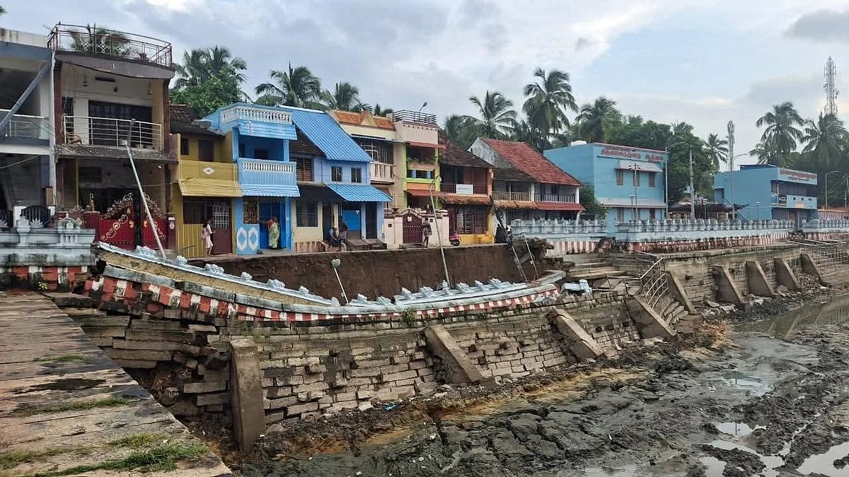 சுசீந்திரம்: தாணுமாலய சுவாமி கோயில் தெப்பக்குளம் சுவர் இடிந்து விழ என்ன காரணம்? வல்லுநர்கள் ஆய்வு