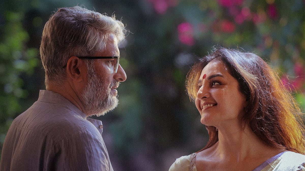 Aaro Review: மம்மூட்டி தயாரித்த முதல் குறும்படம்; வசீகரிக்கும் மஞ்சு வாரியர்; எப்படி இருக்கு 'ஆரோ'?