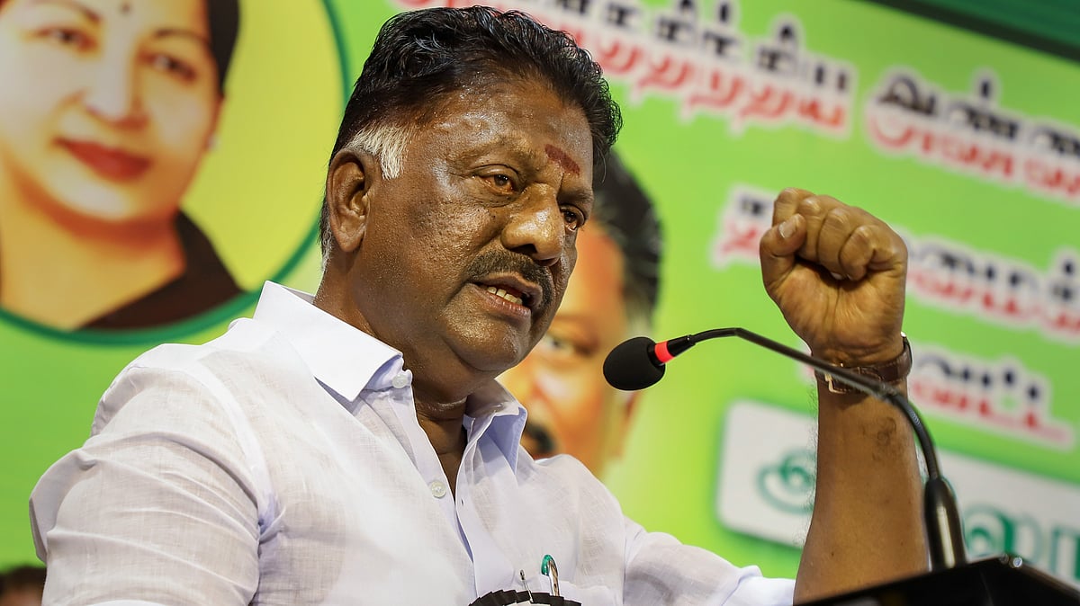 ADMK: ``டிசம்பர் 15-ம் தேதி எடுக்கின்ற முடிவு