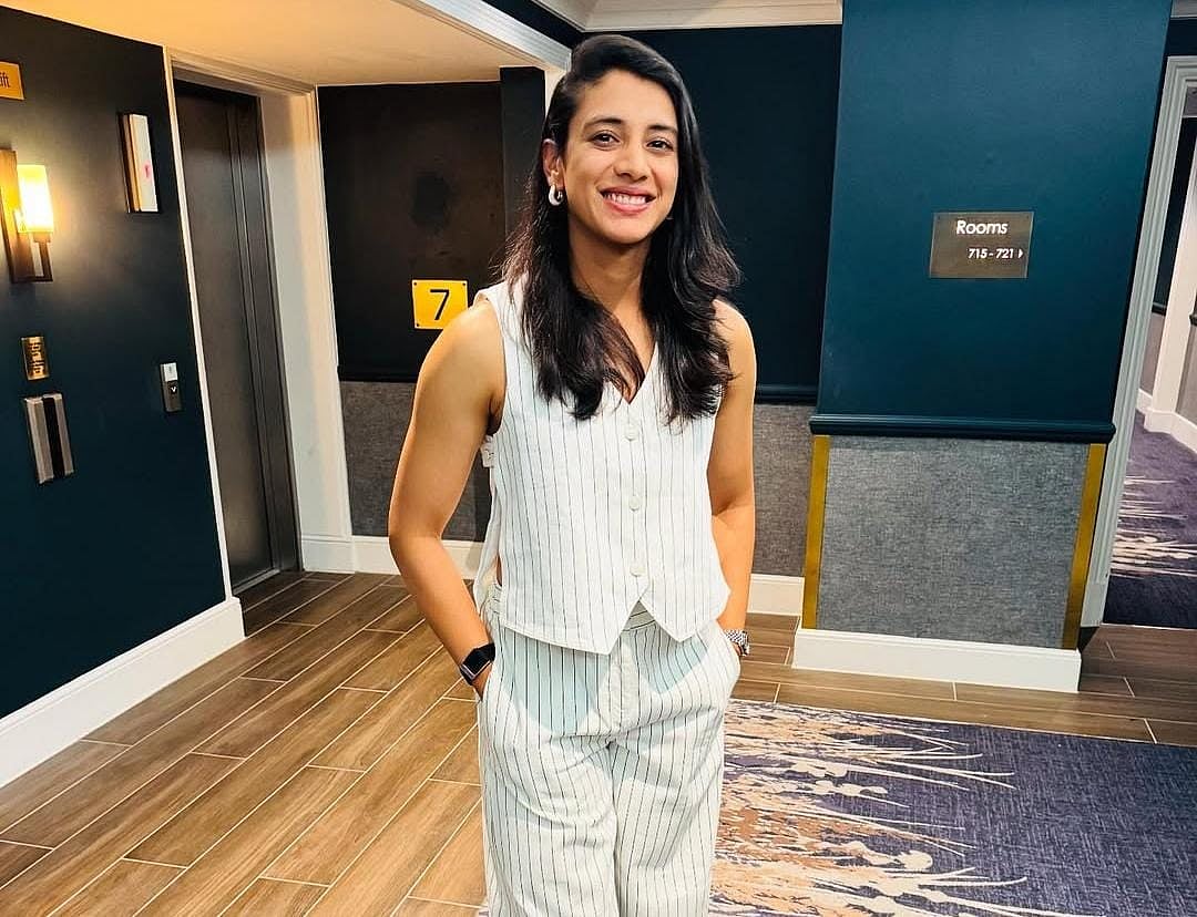 Smriti Mandhana: பலாஷ் முச்சல் குறித்து பரவும் தகவல்; UnFollow செய்த ஸ்மிருதி மந்தனா