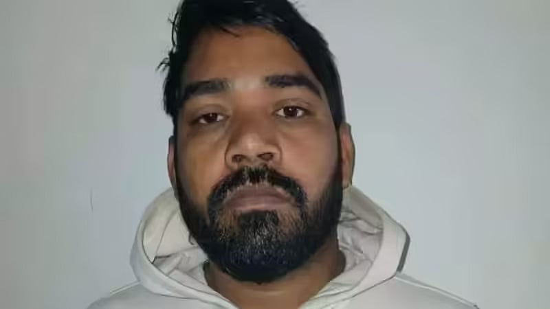 நீட் தேர்வில் மோசடி: '6 மாநிலங்கள்; ரூ.100 கோடி' - ஆள்மாறாட்டம் செய்த பொறியாளர் சிக்கியது எப்படி?