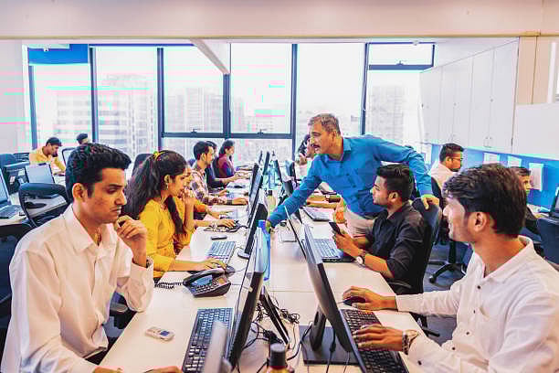 'அங்கீகாரங்களா, ஆபத்துகளா?' - என்ன தான் சொல்கிறது புதிய தொழிலாளர் சட்டம்? | Explained