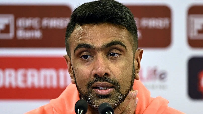 ``ருதுராஜ்க்கு வாய்ப்பு தரவில்லை என்றால் அது முட்டாள் தனம்'' -  இந்திய அணி தேர்வு குறித்து அஷ்வின்