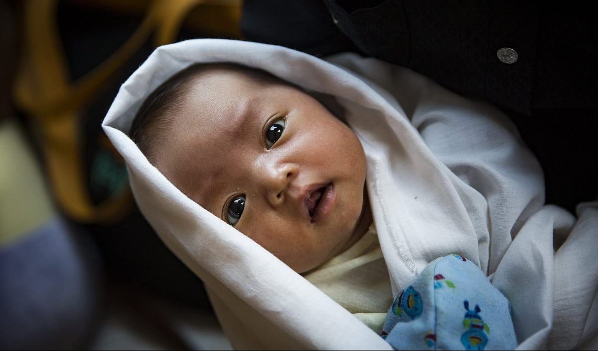 குக்கிராமத்தில் 3 மாதங்களில் 27397 குழந்தைகள் பிறப்பு? - சைபர் கிரிமினல்கள் செயலால் அதிர்ச்சி!