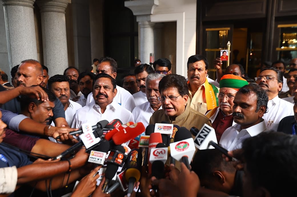 பாஜக கூட்டணியில் தவெக? 