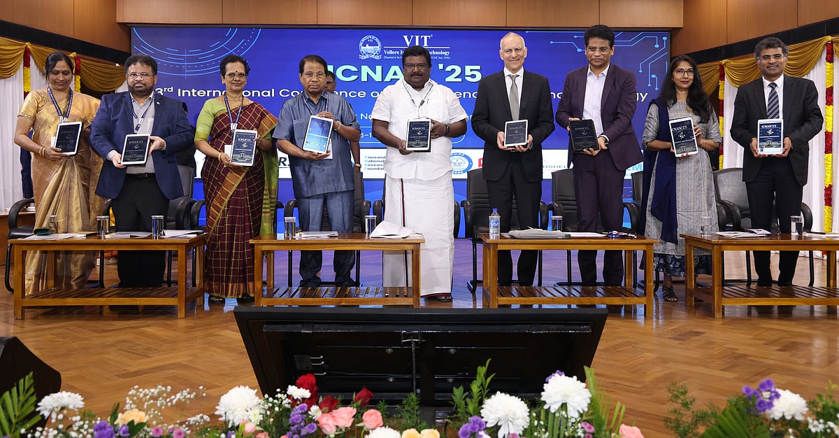 வேலூர் விஐடியில் நடந்த சர்வதேச நானோ அறிவியல் மற்றும் நானோ தொழில்நுட்ப மாநாடு