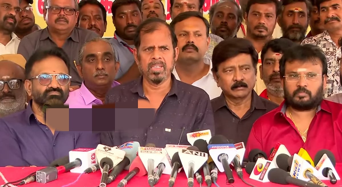 'தாயுள்ளம் கொண்ட ஆண்மகன் கேப்டன்' - ஆர்.கே.செல்வமணி உருக்கம்