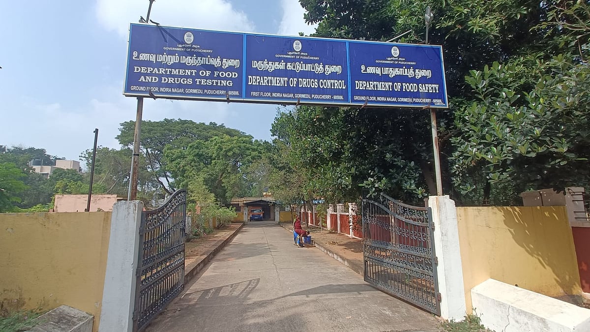 புதுச்சேரி: அதிர வைக்கும் போலிமருந்து மோசடி; மருந்துக் கட்டுப்பாட்டுத்துறை அதிகாரிகள் சிக்குவார்களா?