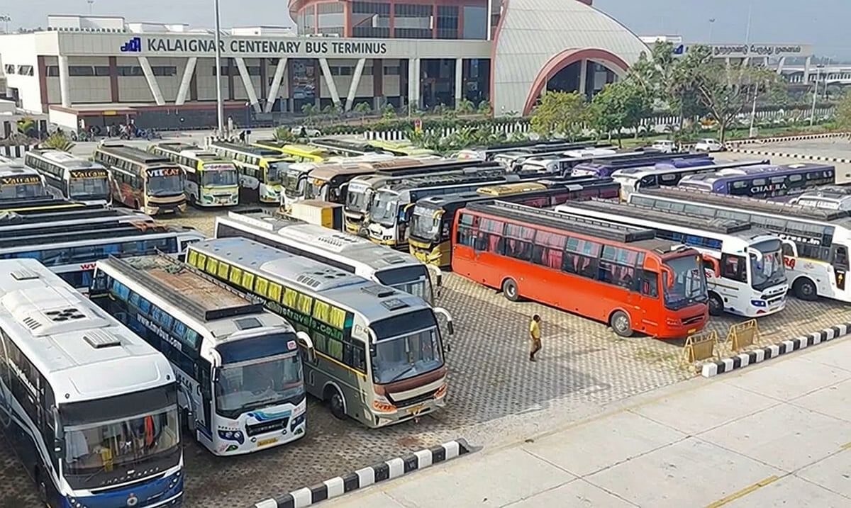 ``மதுரைக்கு ரூ.4,000; நெல்லைக்கு ரூ.4,500: ஆம்னிப் பேருந்துகளின் கட்டணக் கொள்ளை