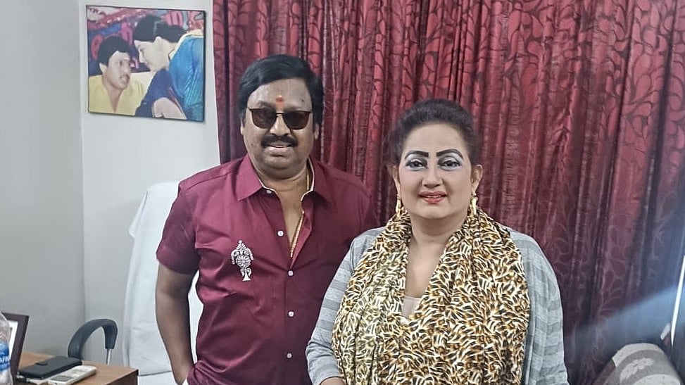 `நீங்க வீட்டுக்கு வந்து என்னை நடிக்க கேட்டப்போ.!' - கனகாவுடன் சந்திப்பு; சுவாரஸ்யம் பகிரும் ராமராஜன்