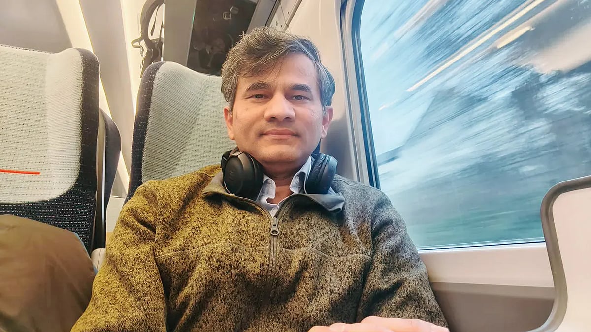 `அதிர்ச்சியிலிருந்து மீளவில்லை' - மோடி குறித்து கேள்வி; இங்கிலாந்து டாக்டருக்கு நிகழ்ந்தது என்ன?